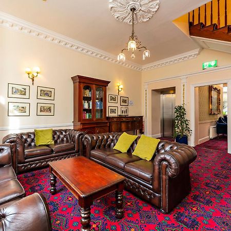 Harry Clarke Mews At The Castle Hotel Дублин Экстерьер фото